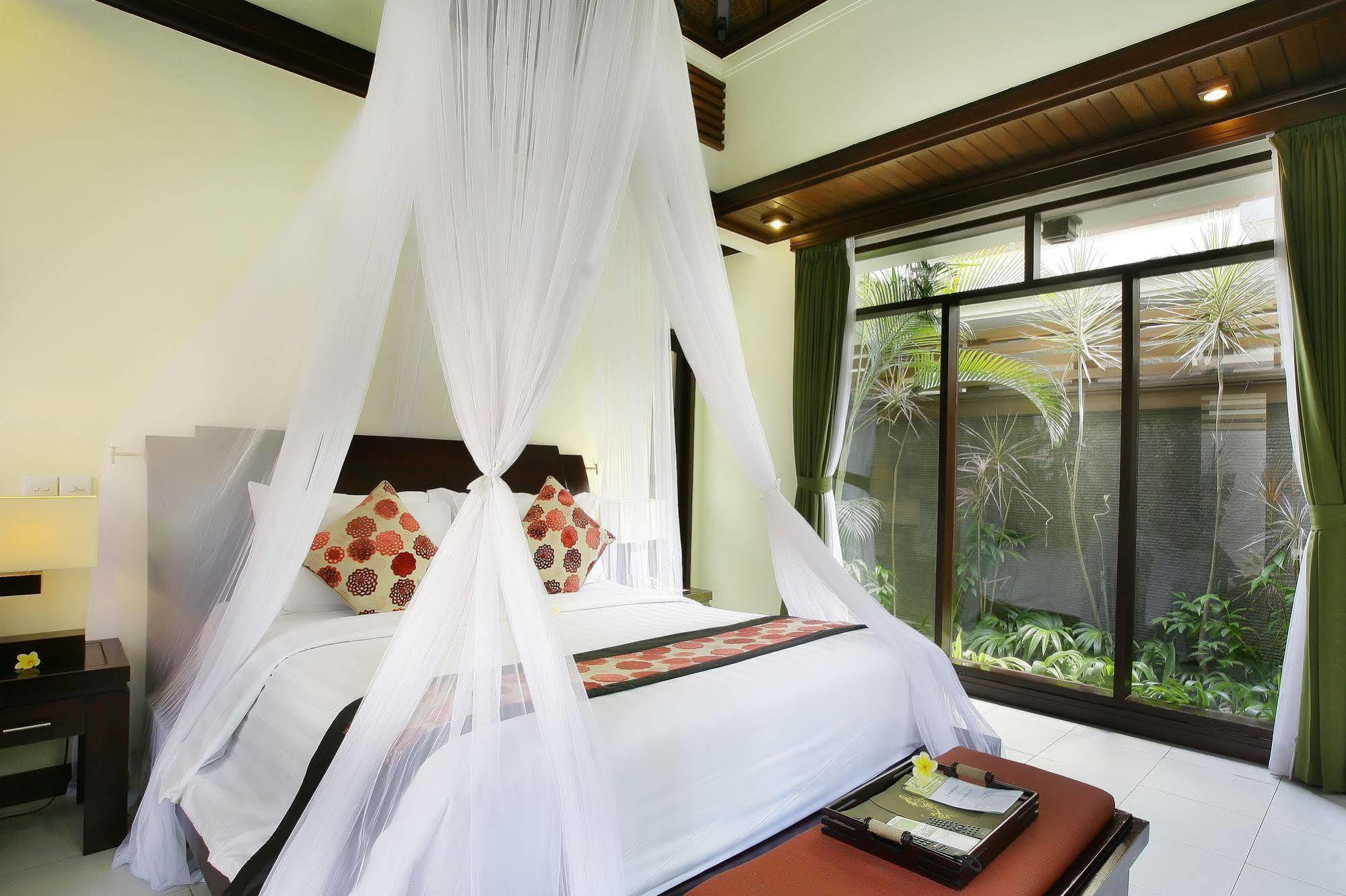 The Bali Dream Suite Villa Seminyak Buitenkant foto